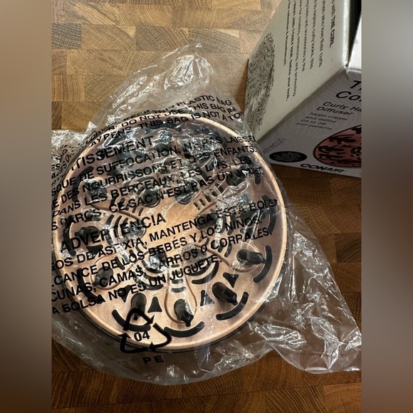 Conair The Curl Collective Diffuser 3 Wavy to Curly, Pink - Picture 4 of 4